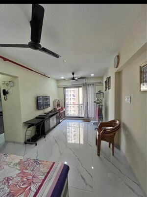 2 BHK Apartment For Rent in Tirupati Plaza, Mira Road