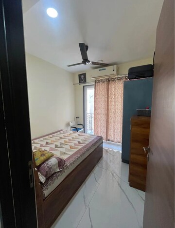 Bedroom in 2 BHK Apartment at Tirupati Plaza, Mira Road – for Rent