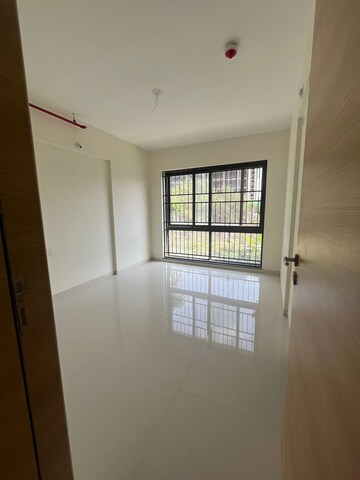 Room in 3 BHK Apartment at Majestique Signature Towers, Balewadi – for Rent