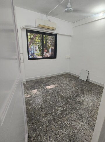 1 BHK Apartment For Rent in Bussa Apartments, Santacruz West