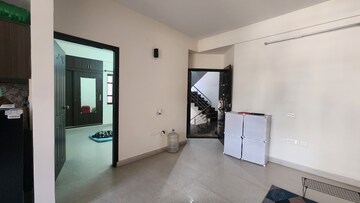 Room in 2 BHK Apartment at Indiranagar – for Rent