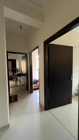 Room in 3 BHK Apartment at Sector 75 – for Rent