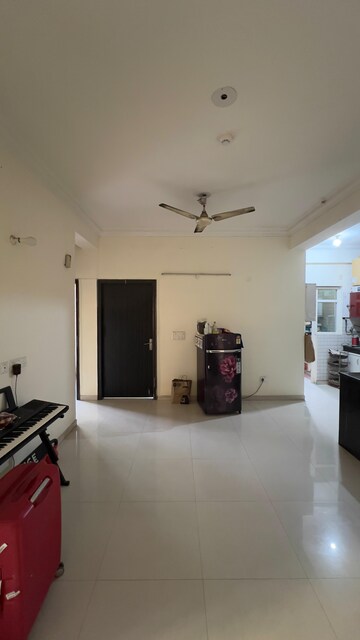 3 BHK Apartment For Rent in Sector 75