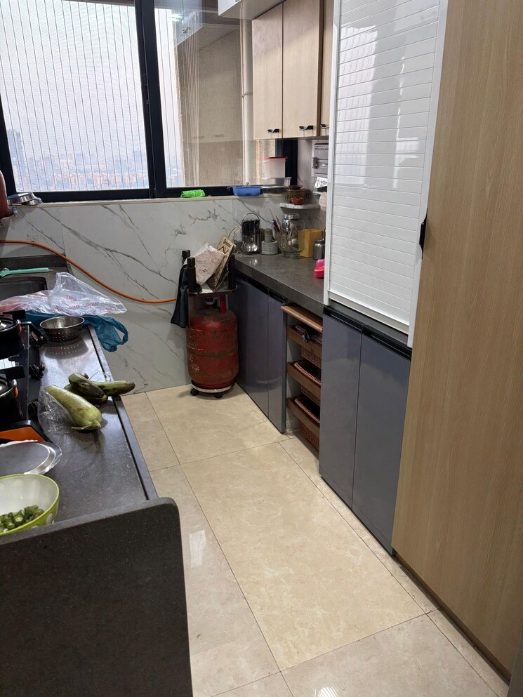 Kitchen, dosti-eastern-bay 2 Bedroom 686 Sq.Ft. Apartment In Wadala Mumbai 9618687