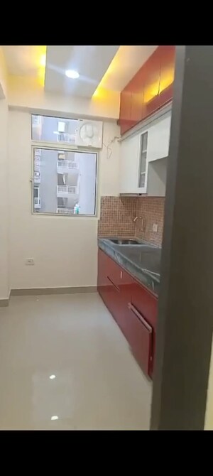 Room in 3 BHK Apartment at Conscient Habitat Residences, Sector 78 – for Sale