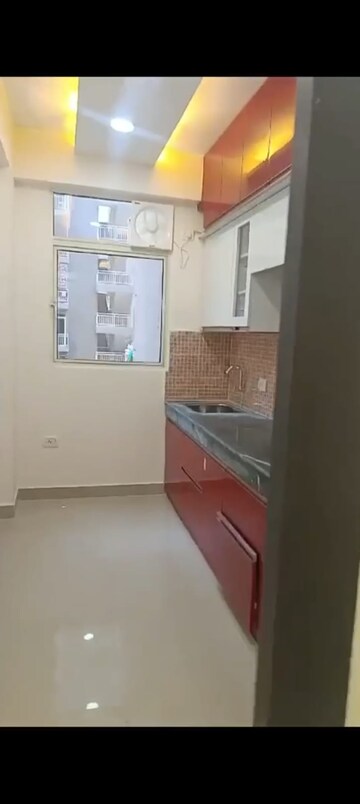 Room in 3 BHK Apartment at Conscient Habitat Residences, Sector 78 – for Sale