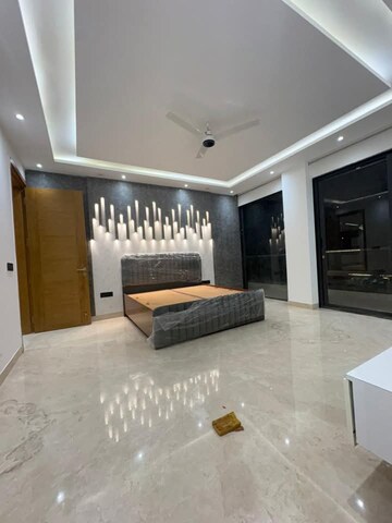 Bedroom in 4 BHK Apartment at Paryavaran Complex – for Rent