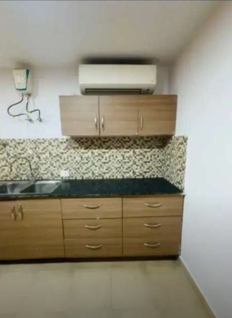Kitchen, gomti nagar 3 Bedroom 2350 Sq.Ft. Apartment In Gomti Nagar Lucknow 9618743