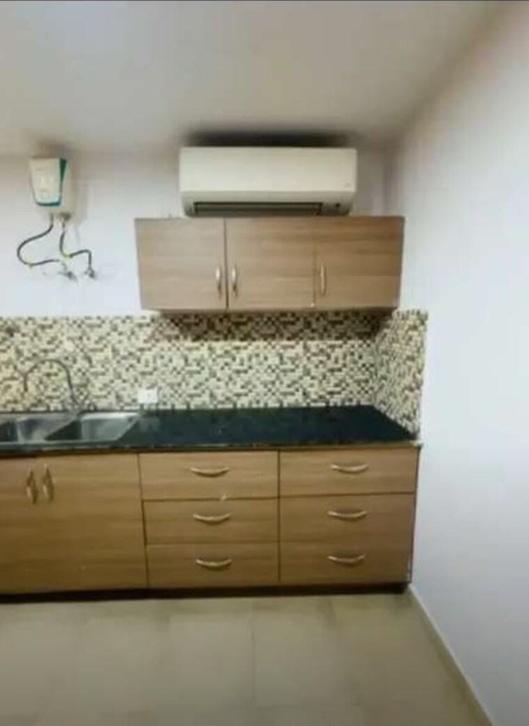 Kitchen, gomti nagar 3 Bedroom 2350 Sq.Ft. Apartment In Gomti Nagar Lucknow 9618743