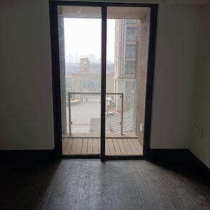 Room in 1 BHK Apartment at Lodha Gardenia, Wadala – for Sale