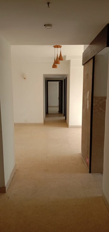 Room in 2.5 BHK Builder Floor at M2K The White House, Sector 57 – for Rent