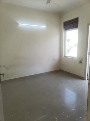 Room in 3 BHK Builder Floor at M2K The White House, Sector 57 – for Rent