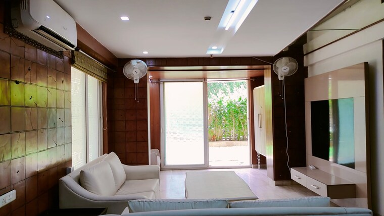 Living Room, puri-pranayam 4 Bedroom 3080 Sq.Ft. Apartment In Sector 82 Faridabad 9618729