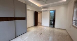 4 BHK Apartment For Rent in Khar West