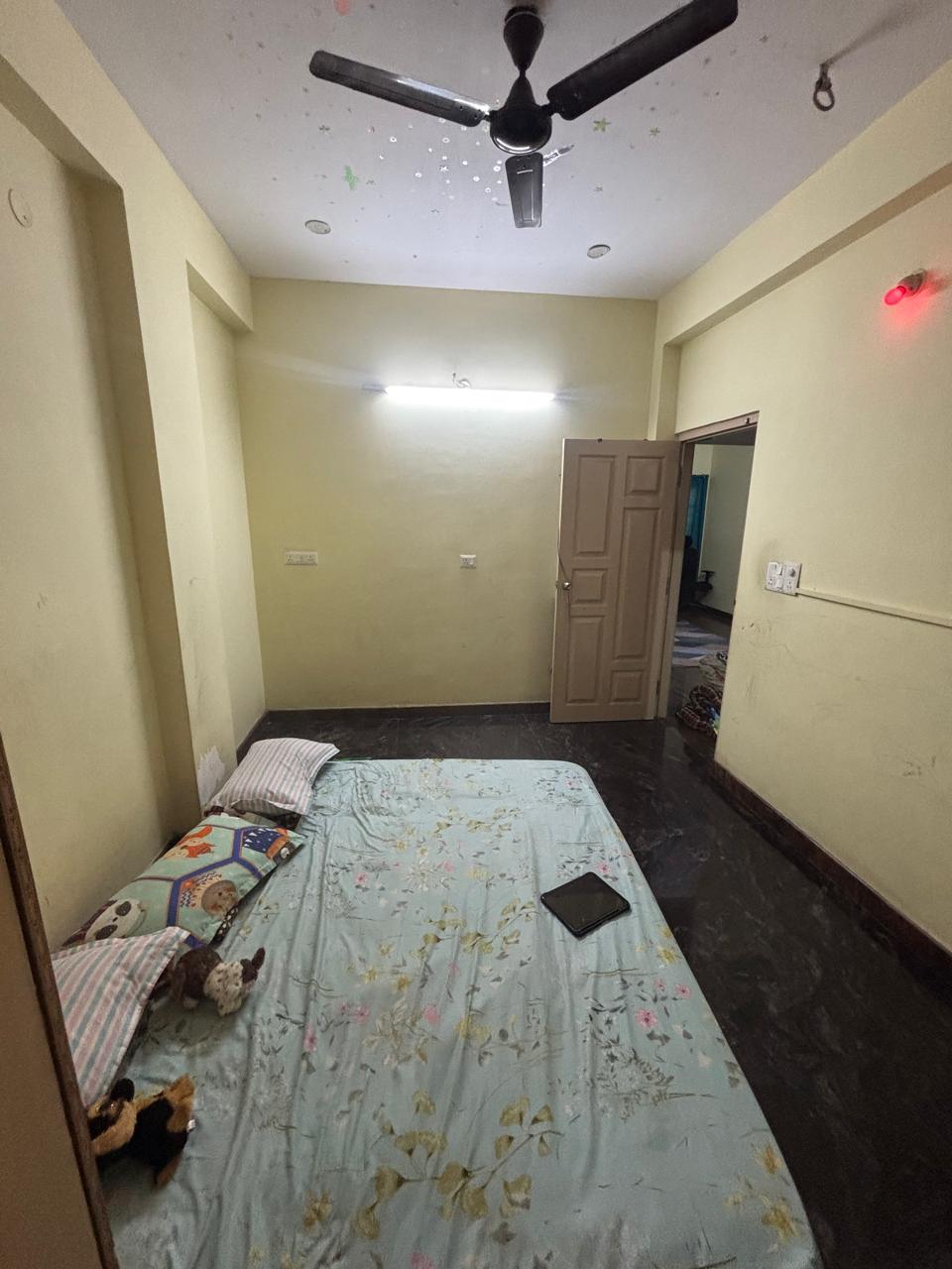 2 BHK + Pooja Room Apartment For Rent in Arumencl