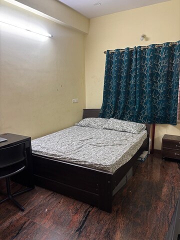 Bedroom in 2 BHK Apartment at Richards Town – for Rent