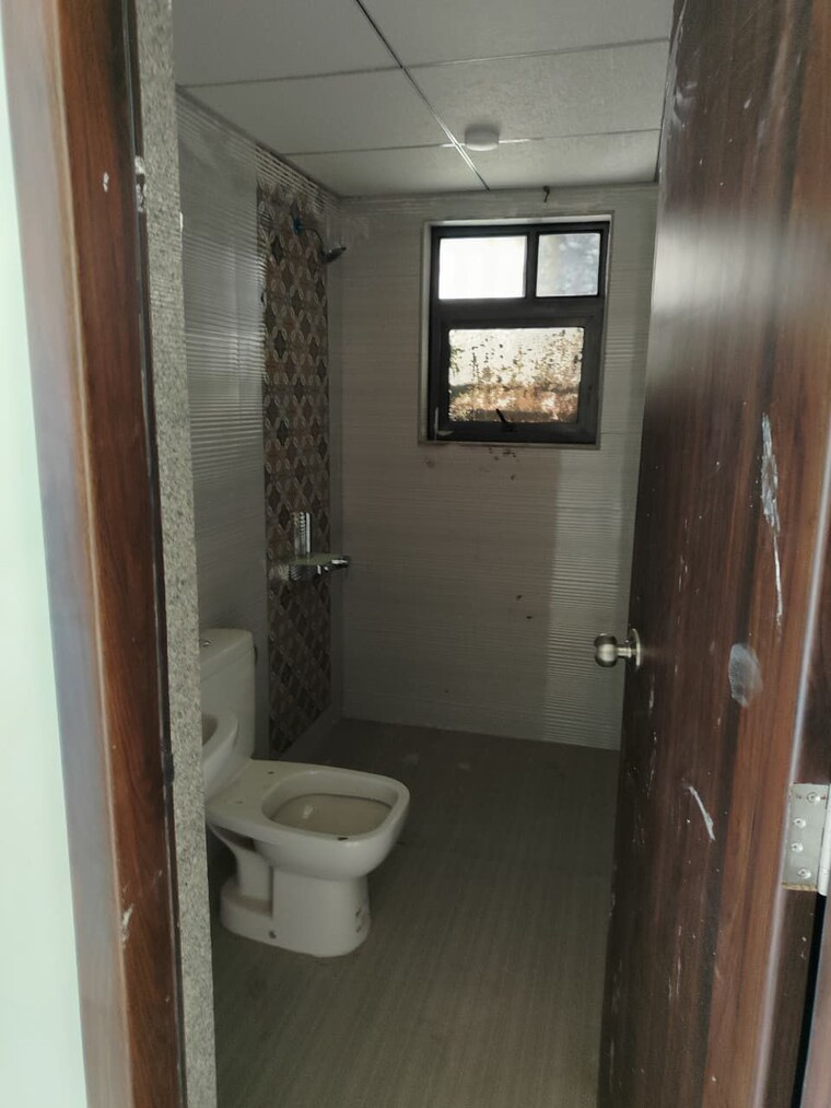 Bathroom, wadgaon sheri 2 Bedroom 850 Sq.Ft. Apartment In Wadgaon Sheri Pune 9618776