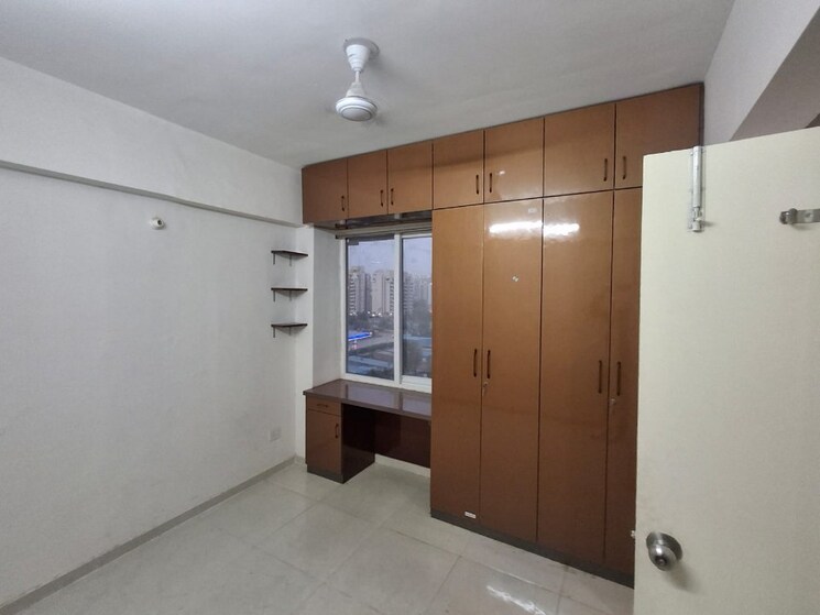 Room, gls-avenue-51 3 Bedroom 800 Sq.Ft. Apartment In Sector 92 Gurgaon 9618607