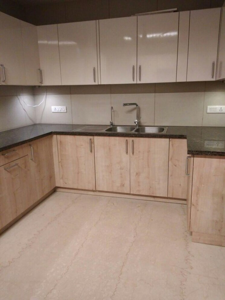 Kitchen, hauz khas 4 Bedroom 4500 Sq.Ft. Builder Floor In Hauz Khas Delhi 9618821