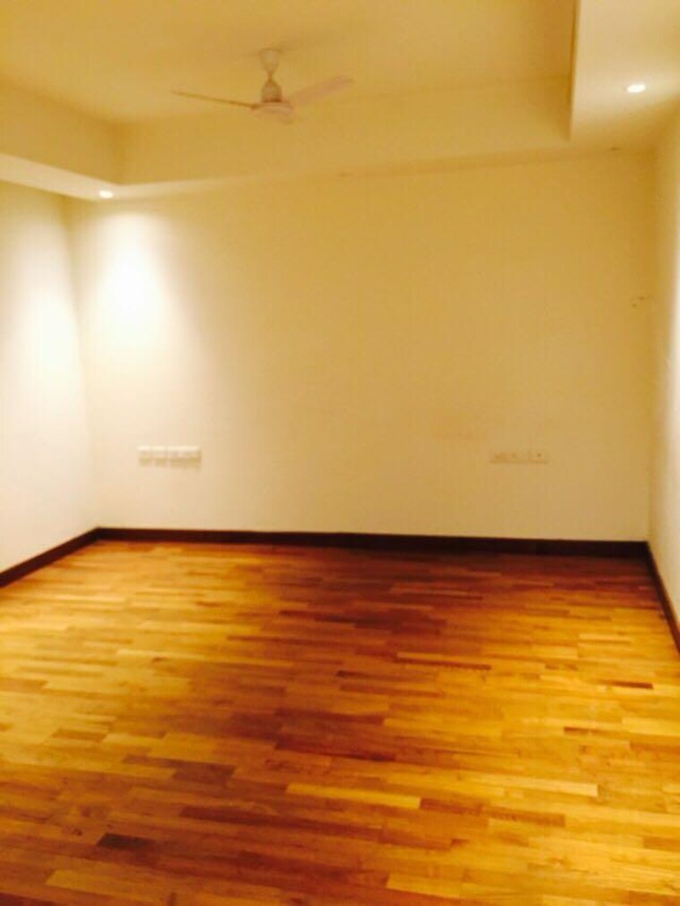 Room, hauz khas 4 Bedroom 4500 Sq.Ft. Builder Floor In Hauz Khas Delhi 9618821