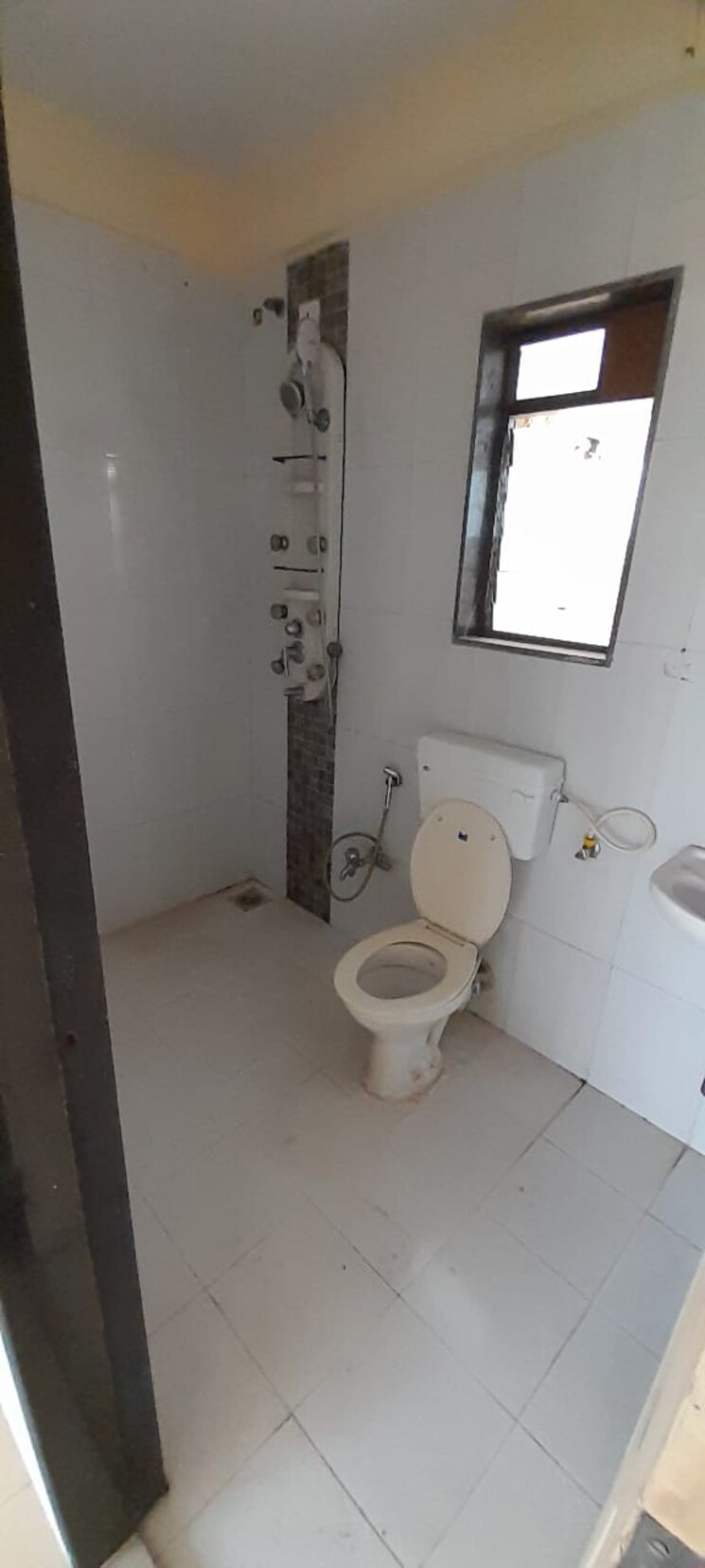 Bathroom, gajra-bhoomi-colossa 2 Bedroom 1250 Sq.Ft. Apartment In Airoli Sector 19 Navi Mumbai 9618833