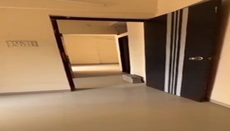 Room, kandivali west 2 Bedroom 670 Sq.Ft. Apartment In Kandivali West Mumbai 9618812