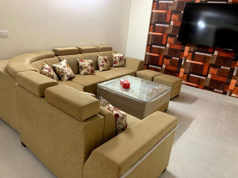 Living Room, shiv-sai-emerald-heights 2 Bedroom 1250 Sq.Ft. Apartment In Sector 88 Faridabad 9618787