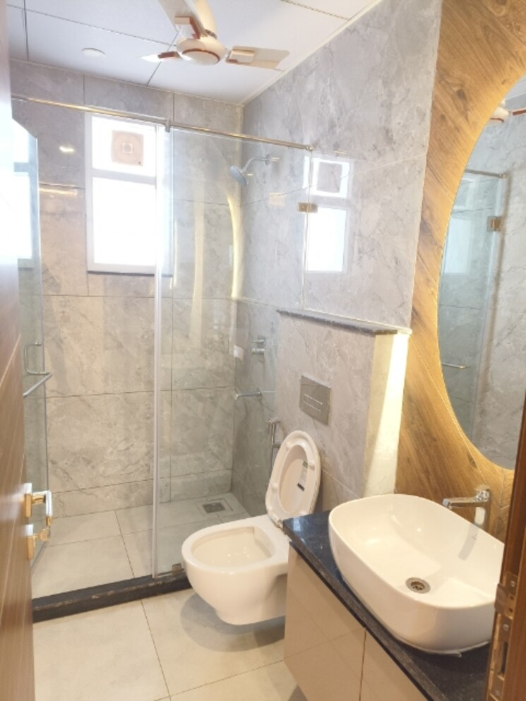 Bathroom, raj-one-good-earth 3.5 Bedroom 1680 Sq.Ft. Builder Floor In Sector 71 Gurgaon 9619033