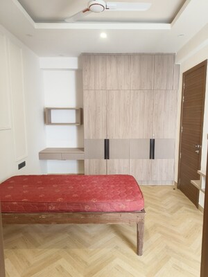 Bedroom in 3.5 BHK Builder Floor at Raj One Good Earth, Sector 71 – for Rent