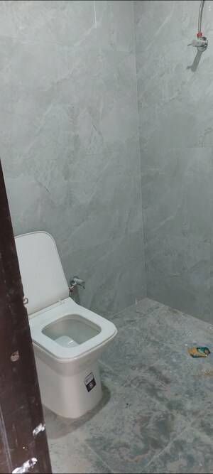 Bathroom in 1 BHK Apartment at Aadharshila Apartment, Sarita Vihar – for Rent