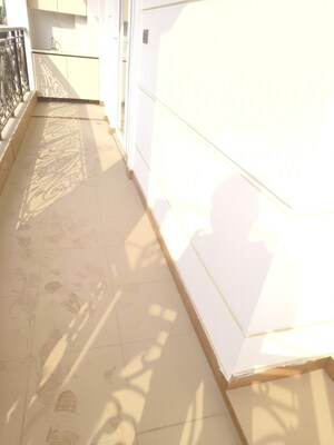 Balcony in 3.5 BHK Builder Floor at Raj One Good Earth, Sector 71 – for Rent