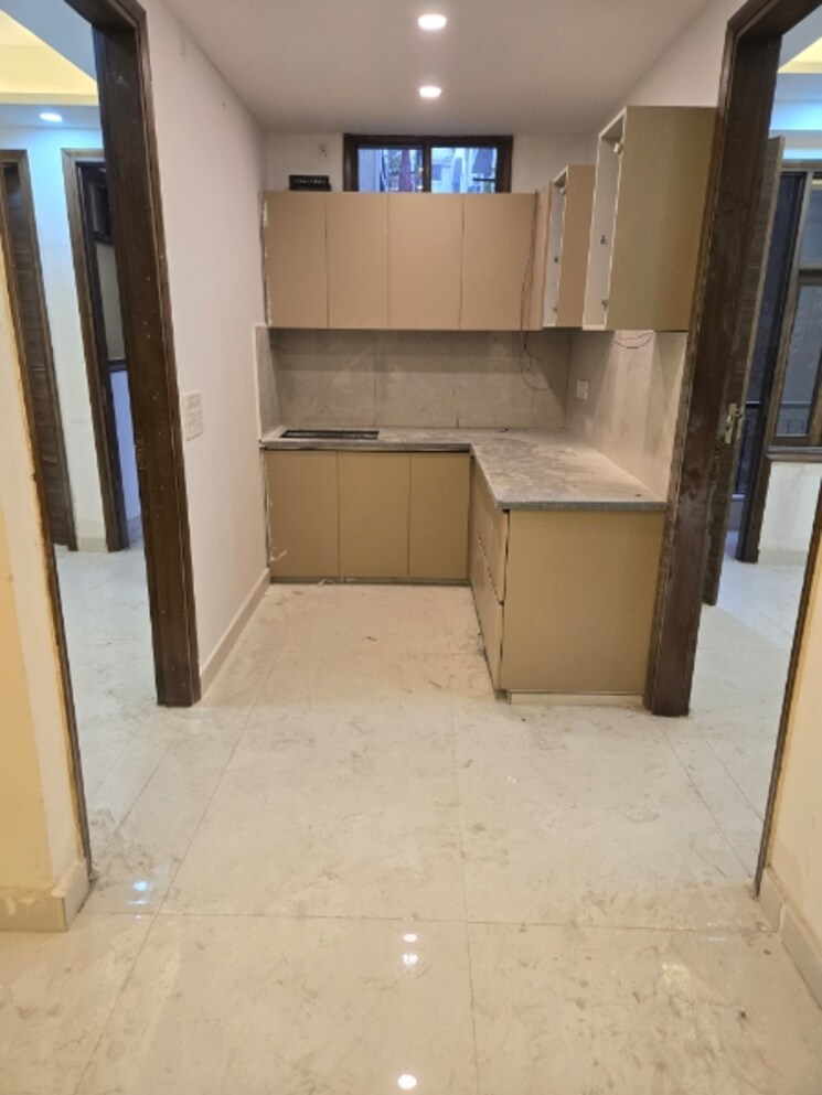 Kitchen, chattarpur 2 Bedroom 100 Sq.Yd. Builder Floor In Chattarpur Delhi 9619466