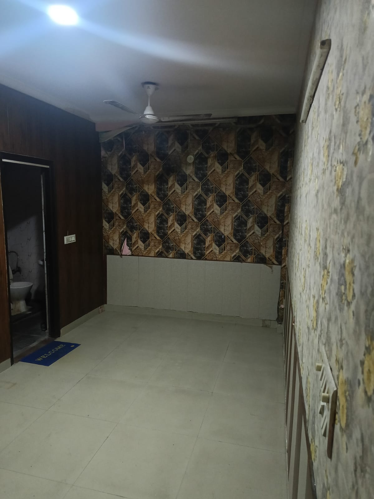 1 BHK Builder Floor For Rent in Saket