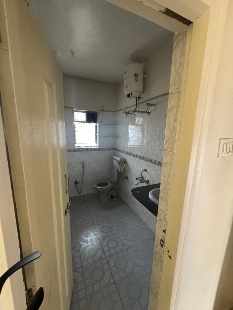 Bathroom, ajmer road 1 Bedroom 465 Sq.Ft. Builder Floor In Ajmer Road Jaipur 9619933