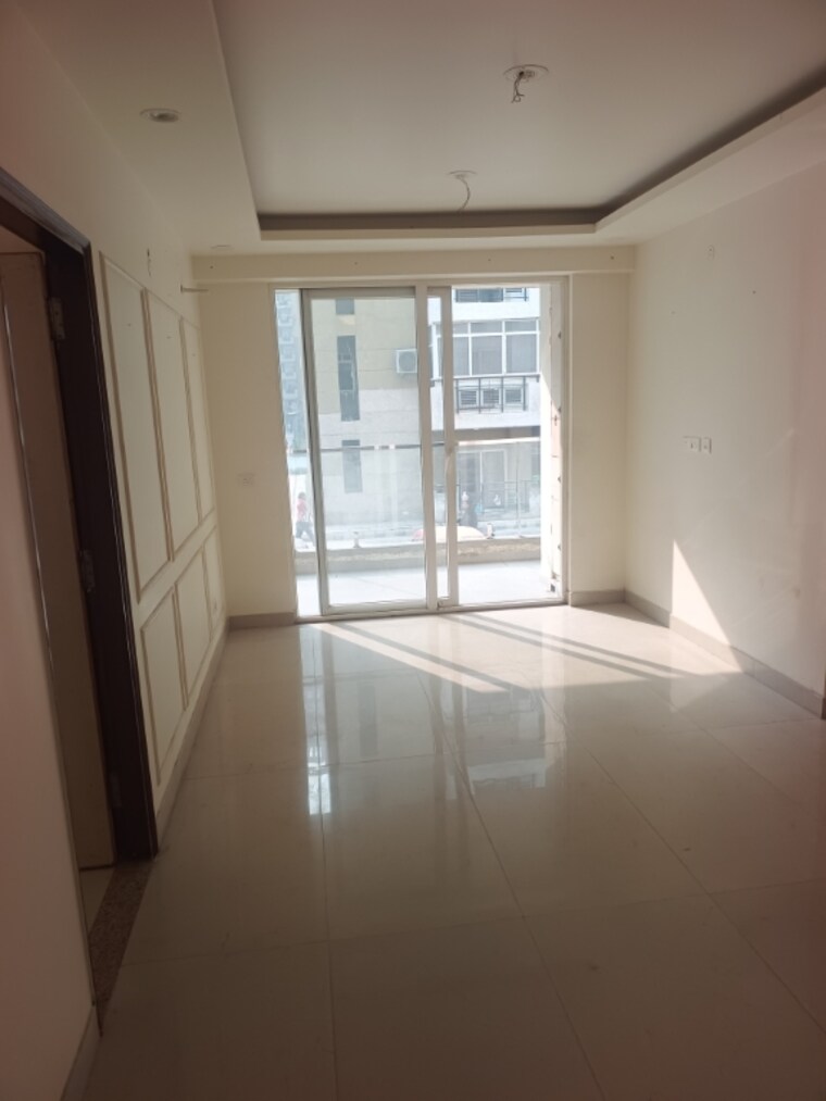 Living Room, nimbus-the-express-park-view-ii 3 Bedroom 1632 Sq.Ft. Apartment In Chi V Greater Noida Greater Noida 9619323