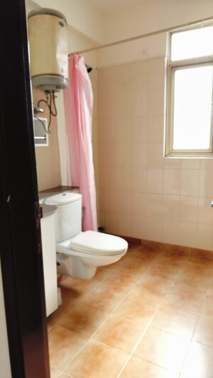 Bathroom in 3 BHK Builder Floor at Unitech Woodstock Floors, Sector 50 – for Rent