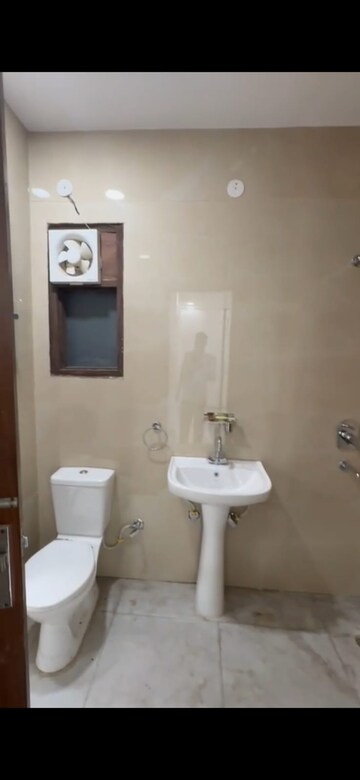 Bathroom in 3 BHK Builder Floor at BPTP Park Elite Floors, Sector 85 – for Sale