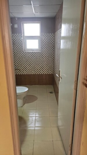 Attached Bathroom in 5 BHK Apartment at Sidhartha NCR One, Sector 95 – for Rent
