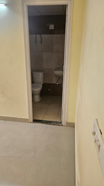 Bathroom in 5 BHK Apartment at Sidhartha NCR One, Sector 95 – for Rent
