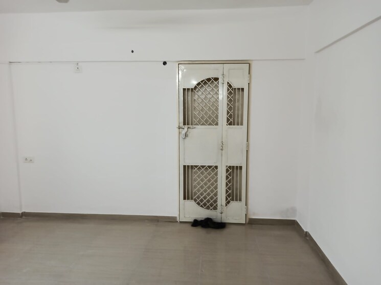 Room, pimple saudagar 2 Bedroom 1100 Sq.Ft. Apartment In Pimple Saudagar Pune 9619250