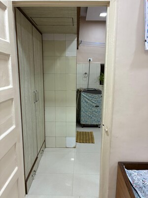  1 BHK Villa at Kurla West – for Rent