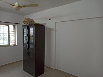 Room in 2 BHK Apartment at Pimple Saudagar – for Sale