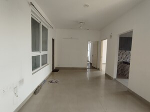 3 BHK Apartment For Sale in Mapsko Paradise, Sector 83