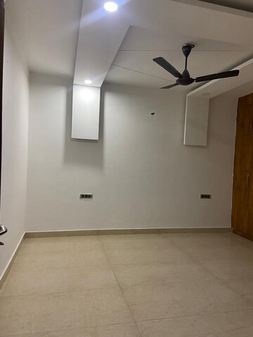 2 BHK Apartment For Rent in Vashisht Heights, Sector 87