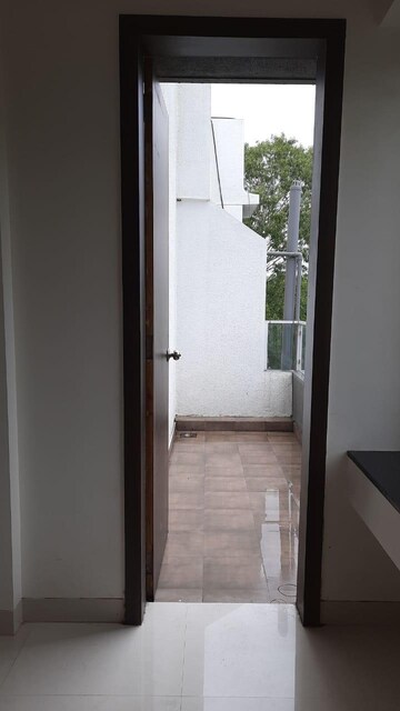2 BHK Apartment – Entrance View at Chintamani Pushkardeep, Warje - for Rent