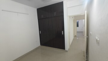 Room in 3 BHK Apartment at Orris Aster Court, Sector 85 – for Rent