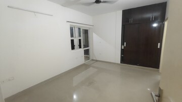 Room in 3 BHK Apartment at Orris Aster Court, Sector 85 – for Rent
