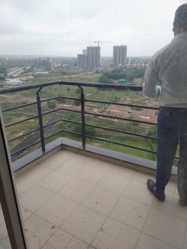 Balcony, dhoot-time-residency 3 Bedroom 1502 Sq.Ft. Apartment In Sector 63 Gurgaon 9619483