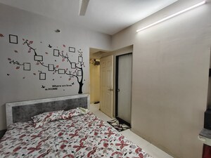 2 BHK Apartment For Rent in Cosmos Jewels, Ghodbunder Road