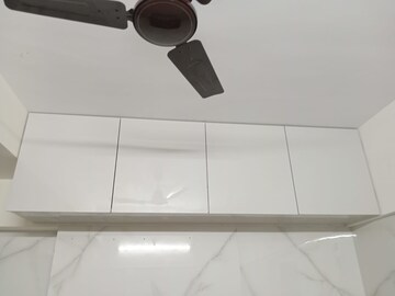 Furnished Amenities in 3 BHK Apartment at Fortune Avirahi, Borivali West – for Rent